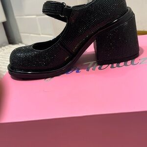 Stylish Black Mary Jane Heels